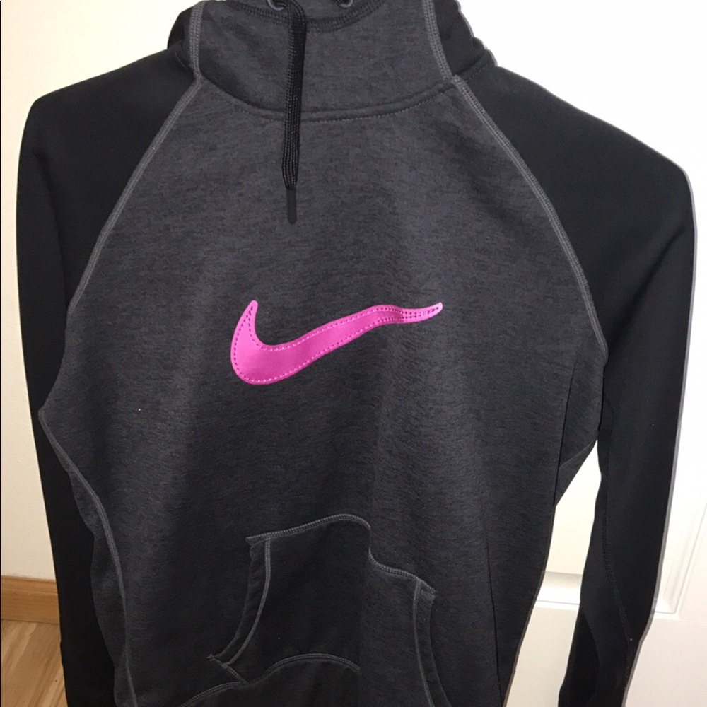 Nike ThermaFit Hoodie